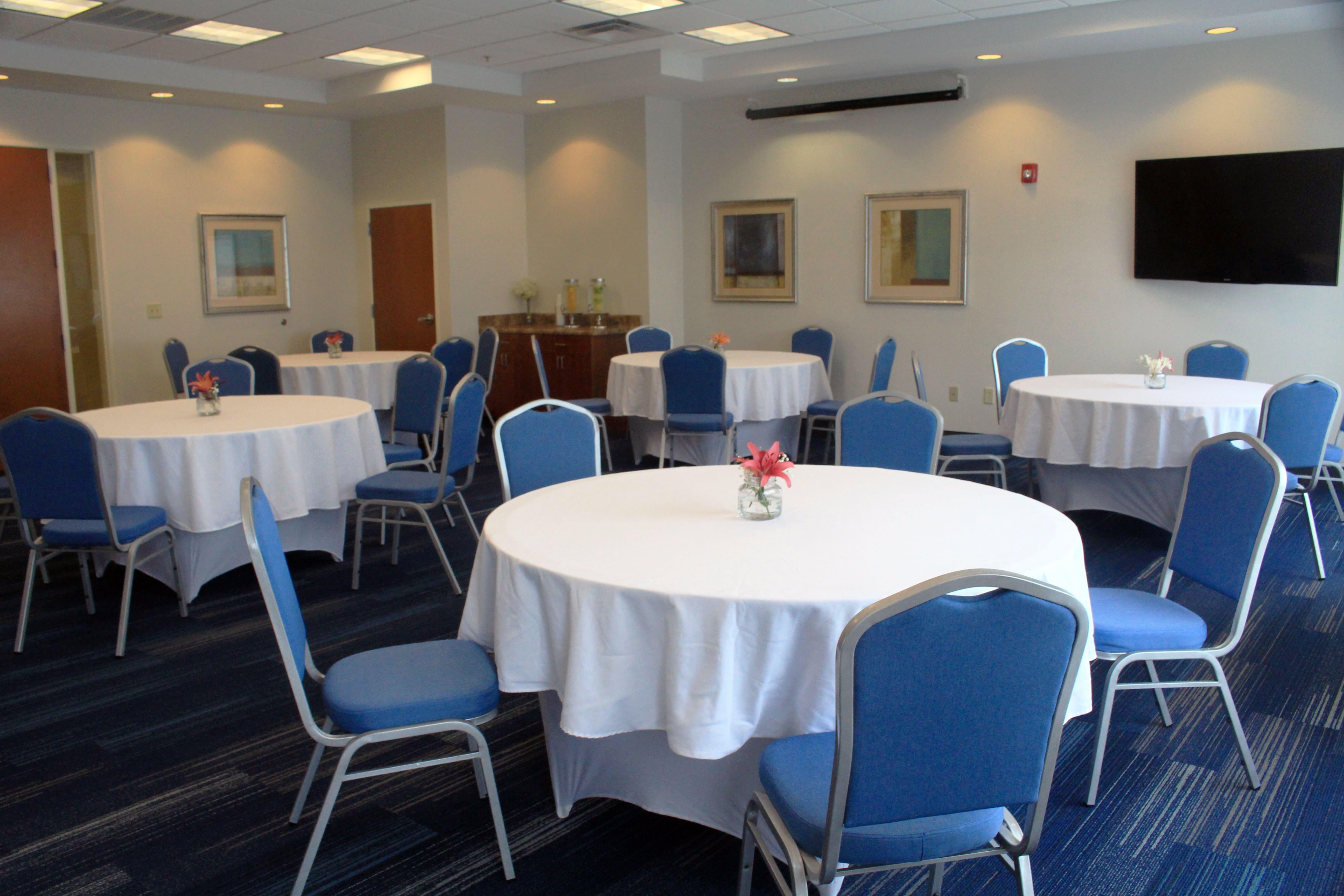 Holiday Inn Express Leland - Wilmington Area By Ihg Экстерьер фото