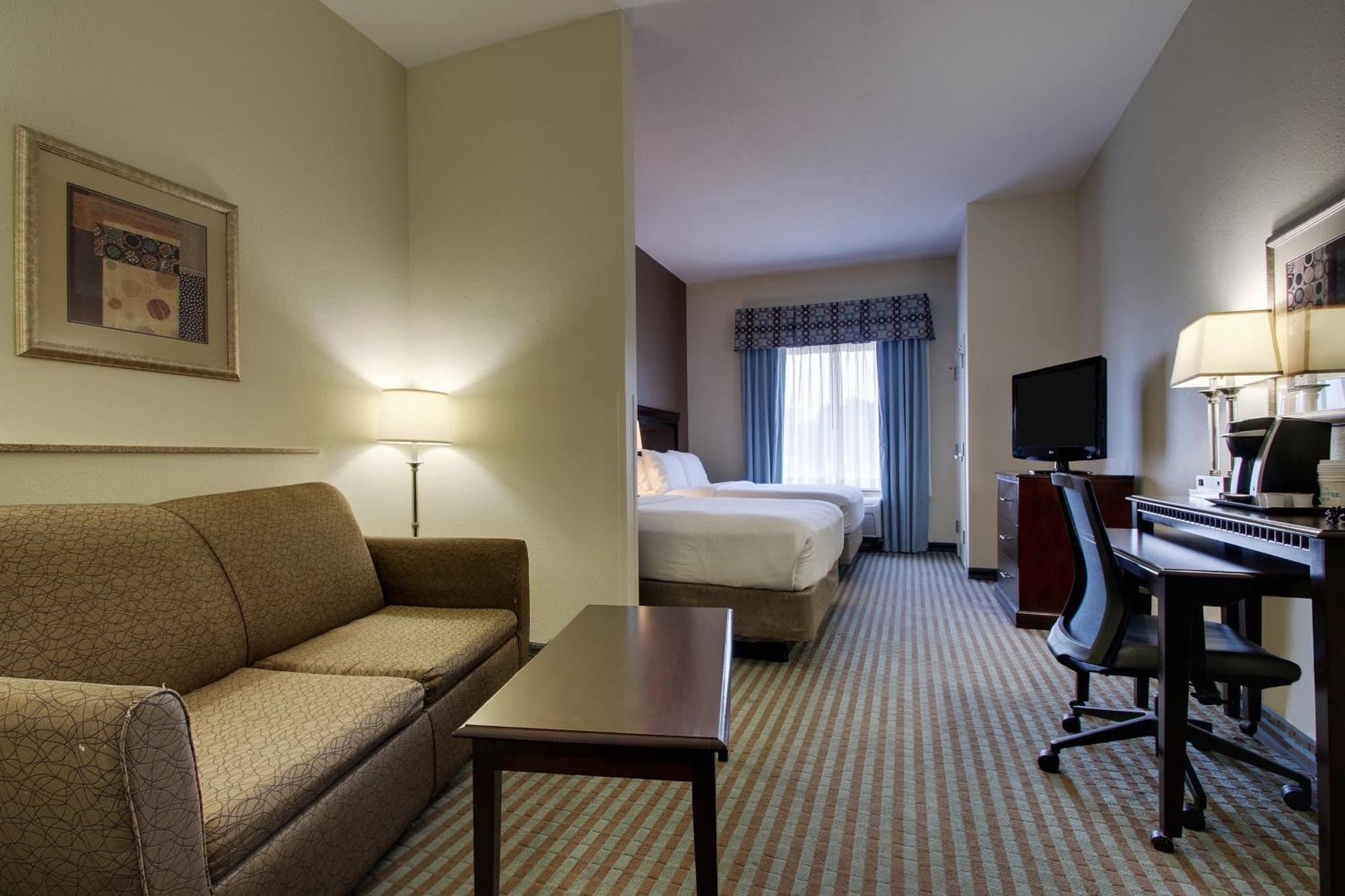 Holiday Inn Express Leland - Wilmington Area By Ihg Экстерьер фото