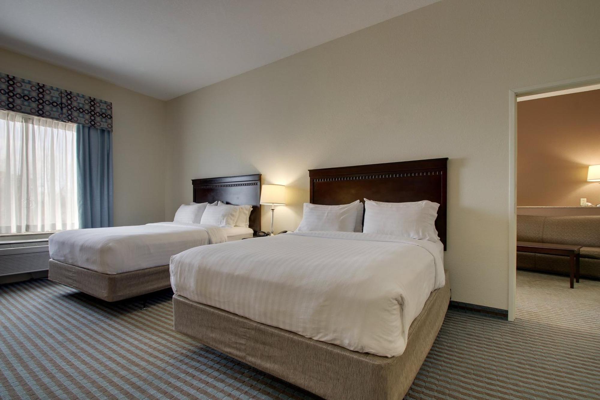 Holiday Inn Express Leland - Wilmington Area By Ihg Экстерьер фото