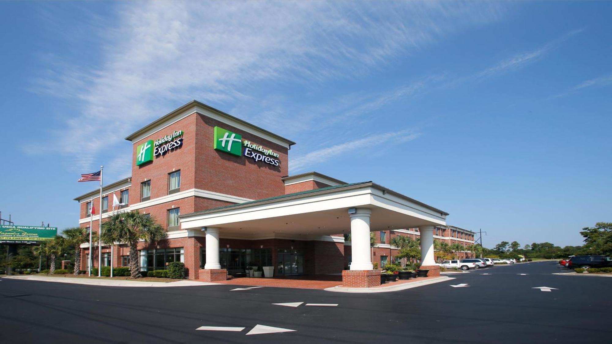 Holiday Inn Express Leland - Wilmington Area By Ihg Экстерьер фото